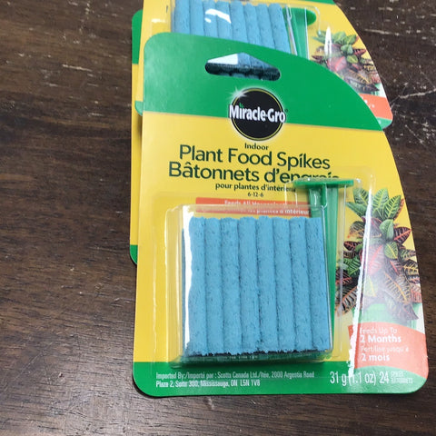 Miracle gro plant food spikes