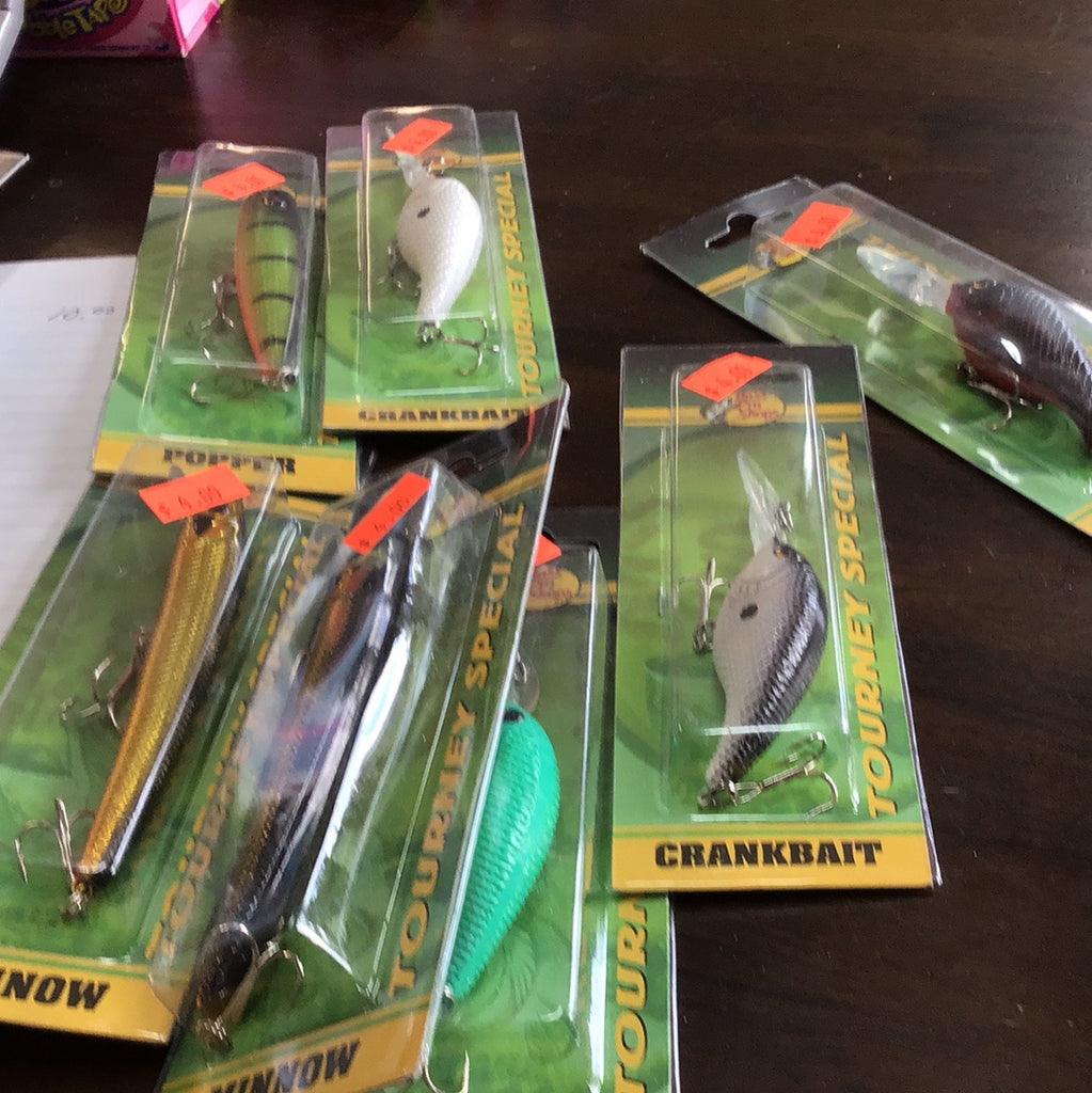 Bass pro crank bait – Relic Outfitters